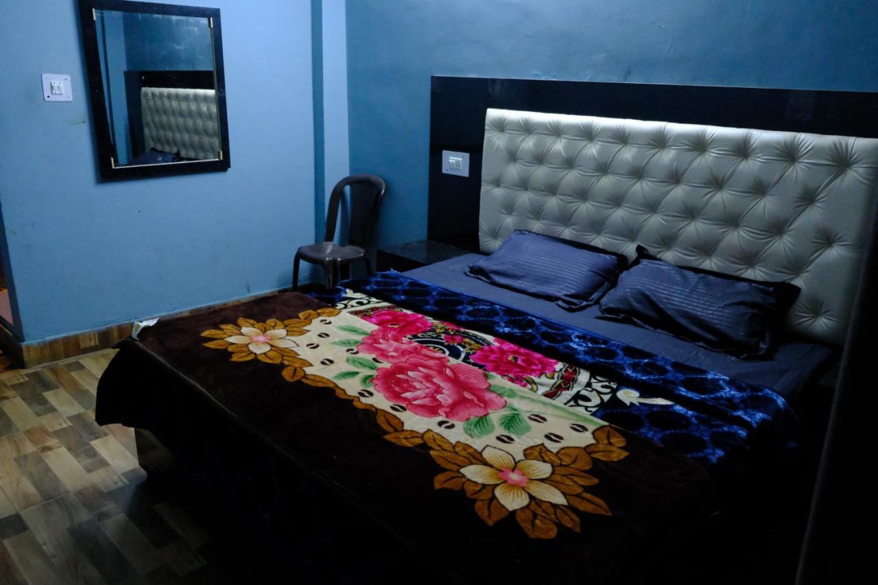 Shanti Cafe & Hostels Kasol Exterior photo