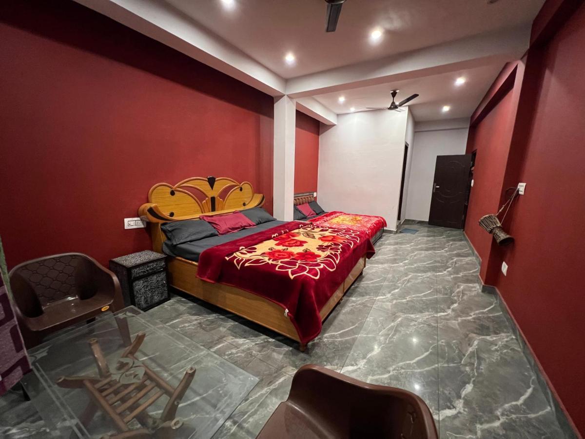 Shanti Cafe & Hostels Kasol Exterior photo