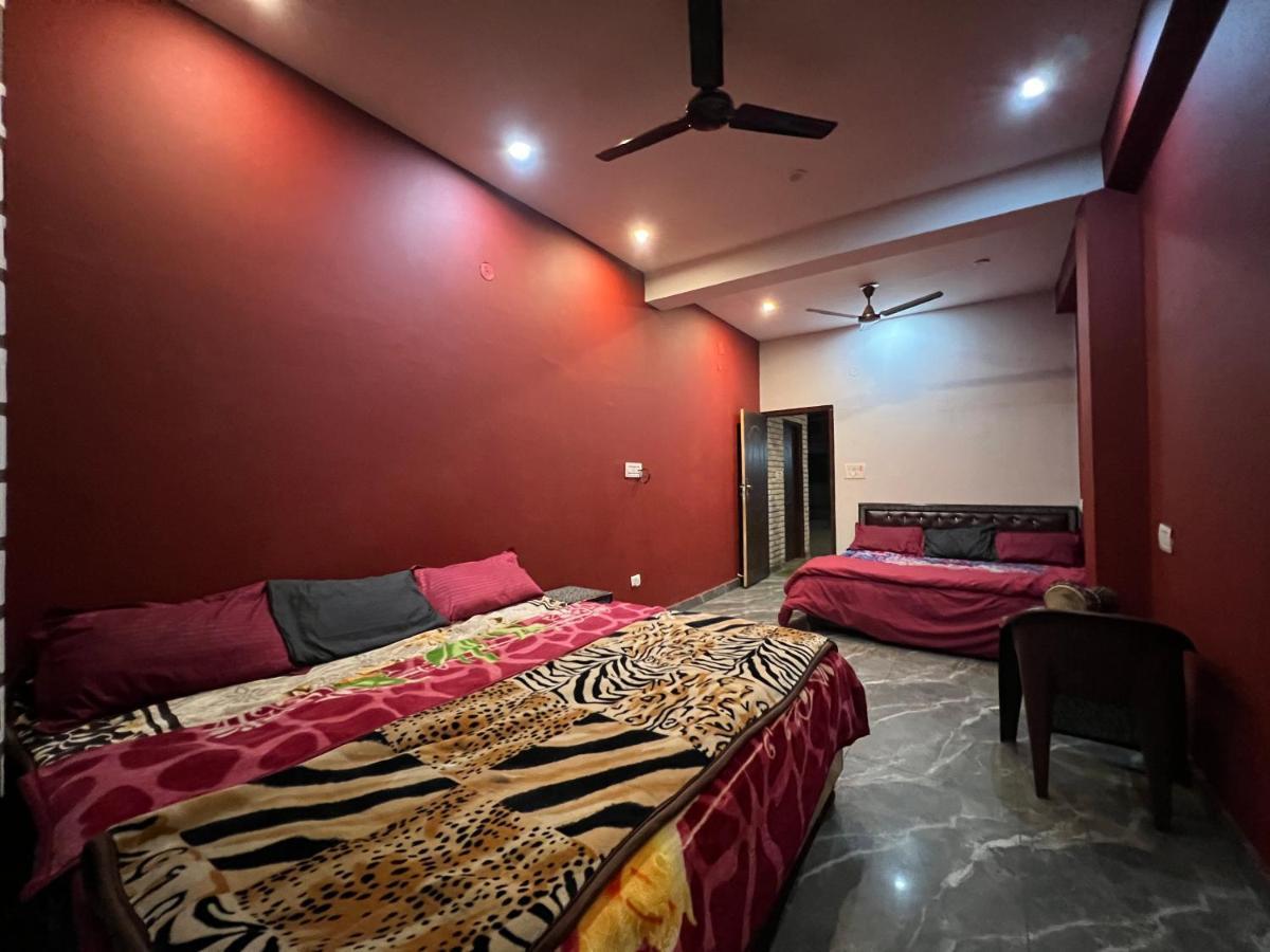Shanti Cafe & Hostels Kasol Exterior photo